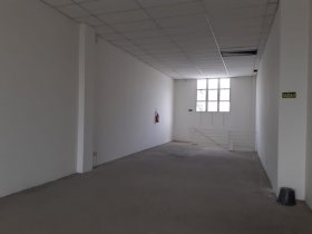 Loja com 243m² no bairro Cristo Redentor em Porto Alegre para Alugar