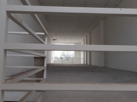 Loja com 243m² no bairro Cristo Redentor em Porto Alegre para Alugar