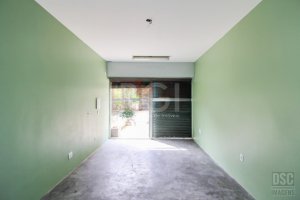 Loja com 56m² no bairro Floresta em Porto Alegre para Alugar