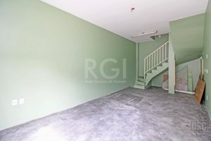 Loja com 56m² no bairro Floresta em Porto Alegre para Alugar