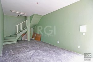 Loja com 56m² no bairro Floresta em Porto Alegre para Alugar