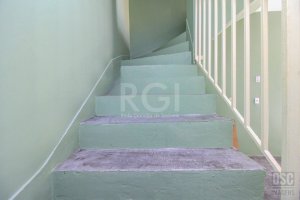 Loja com 56m² no bairro Floresta em Porto Alegre para Alugar