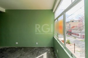 Loja com 56m² no bairro Floresta em Porto Alegre para Alugar
