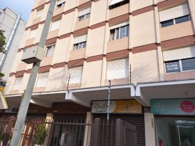 Loja com 50m² no bairro Azenha em Porto Alegre para Alugar