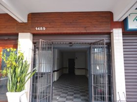 Loja com 50m² no bairro Azenha em Porto Alegre para Alugar