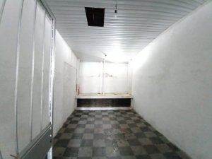 Loja com 50m² no bairro Azenha em Porto Alegre para Alugar