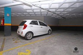 Apartamento com 77m², 2 dormitórios no bairro Petrópolis em Porto Alegre para Alugar