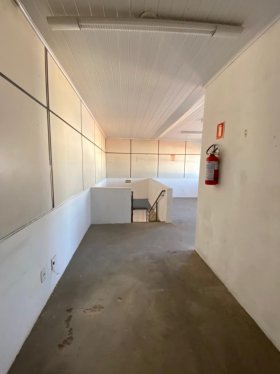 Galpão com 540m² no bairro Sarandi em Porto Alegre para Alugar