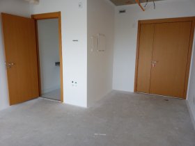 Salas/Conjuntos com 30m² no bairro Cristo Redentor em Porto Alegre para Alugar