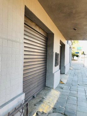 Loja com 120m² no bairro Floresta em Porto Alegre para Alugar