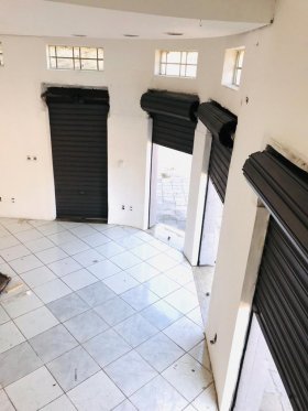 Loja com 120m² no bairro Floresta em Porto Alegre para Alugar