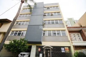 Salas/Conjuntos com 70m² no bairro Petrópolis em Porto Alegre para Alugar
