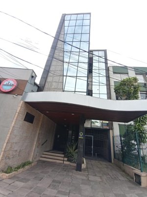 Salas/Conjuntos com 31m² no bairro Rio Branco em Porto Alegre para Alugar
