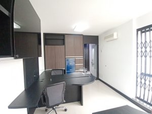 Salas/Conjuntos com 31m² no bairro Rio Branco em Porto Alegre para Alugar