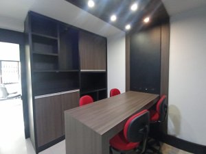 Salas/Conjuntos com 31m² no bairro Rio Branco em Porto Alegre para Alugar