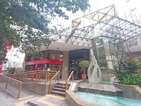 Conjunto/Sala com 40m² no bairro Auxiliadora em Porto Alegre para Alugar