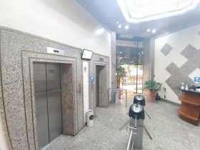 Conjunto/Sala com 40m² no bairro Auxiliadora em Porto Alegre para Alugar