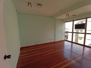 Salas/Conjuntos com 40m² no bairro Auxiliadora em Porto Alegre para Alugar