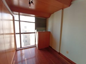 Salas/Conjuntos com 40m² no bairro Auxiliadora em Porto Alegre para Alugar
