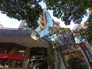 Salas/Conjuntos com 40m² no bairro Auxiliadora em Porto Alegre para Alugar