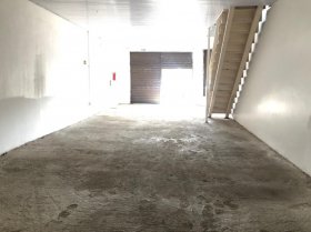 Loja com 145m² no bairro Sarandí em Porto Alegre para Alugar