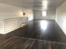 Loja com 145m² no bairro Sarandí em Porto Alegre para Alugar