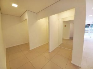 Loja com 300m² no bairro Rio Branco em Porto Alegre para Alugar