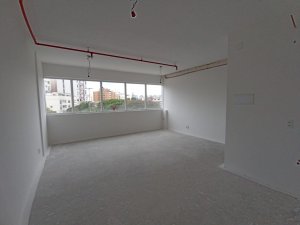 Salas/Conjuntos com 35m² no bairro Centro Histórico em Porto Alegre para Alugar