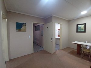 Apartamento com 37m², 1 dormitório no bairro Bonfim em Porto Alegre para Alugar