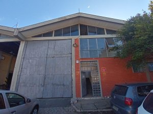 Pavilhão com 750m² no bairro Navegantes em Porto Alegre para Alugar
