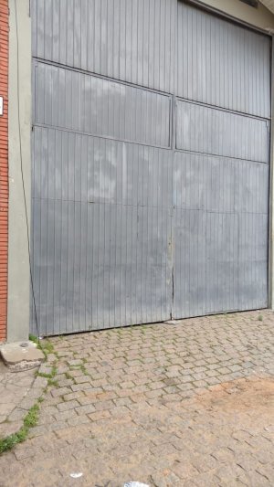 Pavilhão com 750m² no bairro Navegantes em Porto Alegre para Alugar