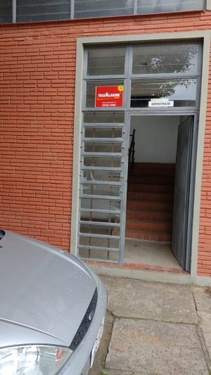 Pavilhão com 750m² no bairro Navegantes em Porto Alegre para Alugar