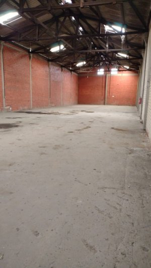 Pavilhão com 750m² no bairro Navegantes em Porto Alegre para Alugar