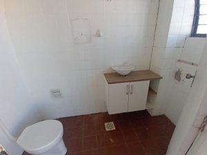 Pavilhão com 750m² no bairro Navegantes em Porto Alegre para Alugar