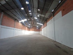 Pavilhão com 750m² no bairro Navegantes em Porto Alegre para Alugar