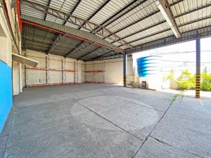 Predio com 2297m² no bairro Floresta em Porto Alegre para Alugar