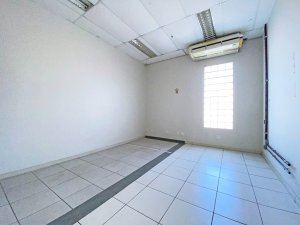 Predio com 2297m² no bairro Floresta em Porto Alegre para Alugar