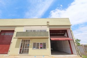 Depósito/Pavilhão com 615m² no bairro Anchieta em Porto Alegre para Alugar