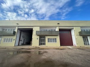 Pavilhão com 574m² no bairro Anchieta em Porto Alegre para Alugar