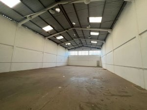 Pavilhão com 574m² no bairro Anchieta em Porto Alegre para Alugar