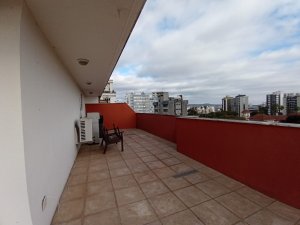 Salas/Conjuntos com 435m² no bairro Moinhos de Vento em Porto Alegre para Alugar