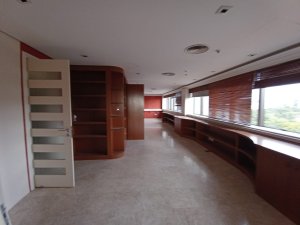 Salas/Conjuntos com 435m² no bairro Moinhos de Vento em Porto Alegre para Alugar