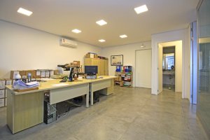 Predio com 1150m² no bairro Moinhos de Vento em Porto Alegre para Alugar