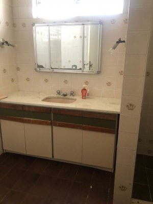 Casa comercial com 455m² no bairro Moinhos de Vento em Porto Alegre para Alugar