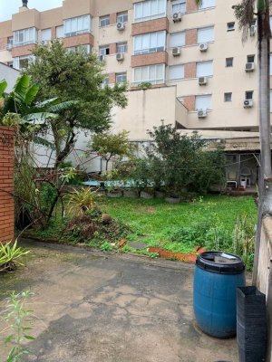 Casa comercial com 455m² no bairro Moinhos de Vento em Porto Alegre para Alugar