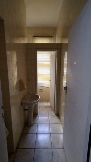 Salas/Conjuntos com 200m² no bairro Centro Histórico em Porto Alegre para Alugar