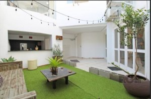 Prédio Comercial com 360m² no bairro Petrópolis em Porto Alegre para Alugar