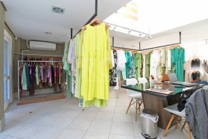 Prédio Comercial com 360m² no bairro Petrópolis em Porto Alegre para Alugar