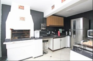 Loja com 320m² no bairro Petrópolis em Porto Alegre para Alugar