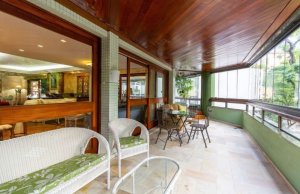 Apartamento com 352m², 4 dormitórios no bairro Moinhos de Vento em Porto Alegre para Alugar